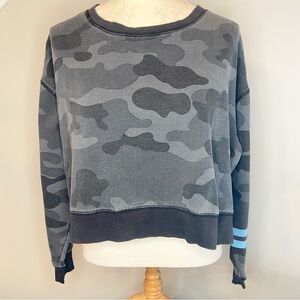 Addison Bay Women's Lombard Crewneck Cropped Sweatshirt Black Camo Size Small